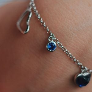 Pulseras con charms plateado